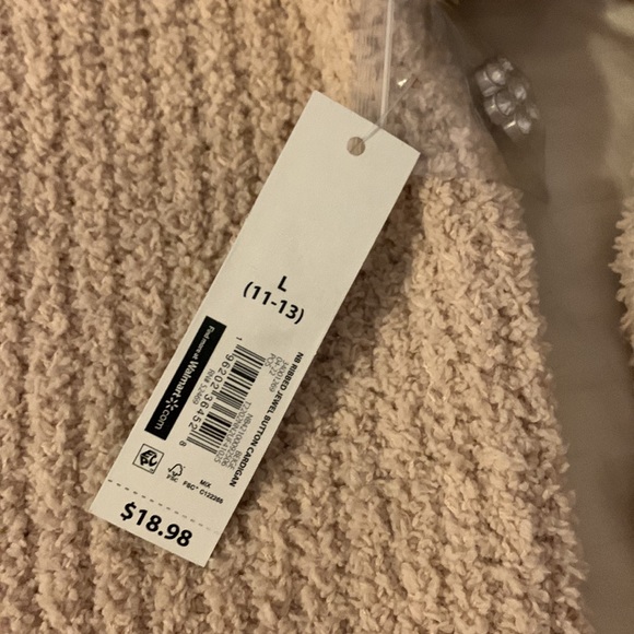 Sweater - Picture 4 of 6